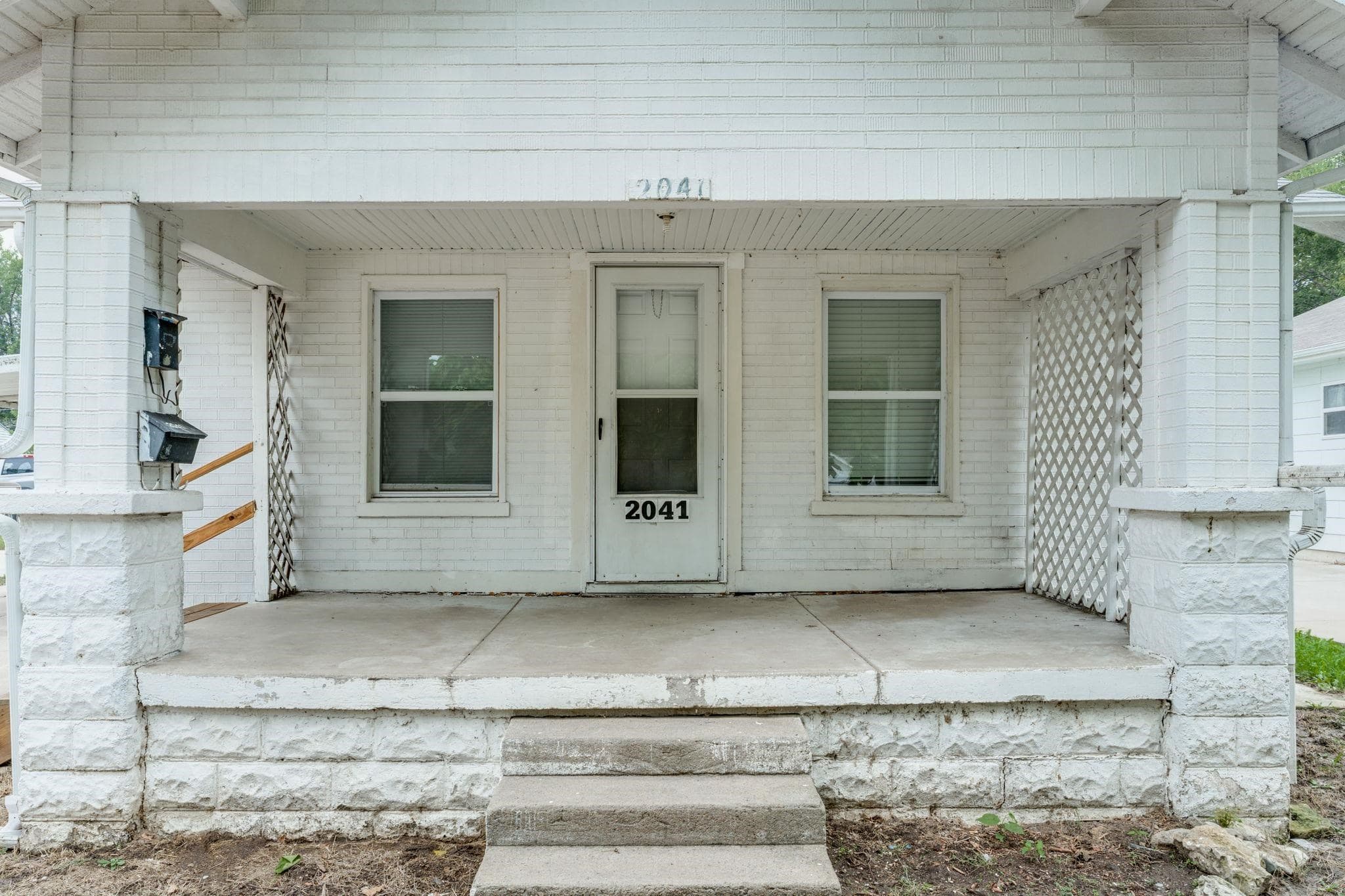 2041 S Wichita St photo 3