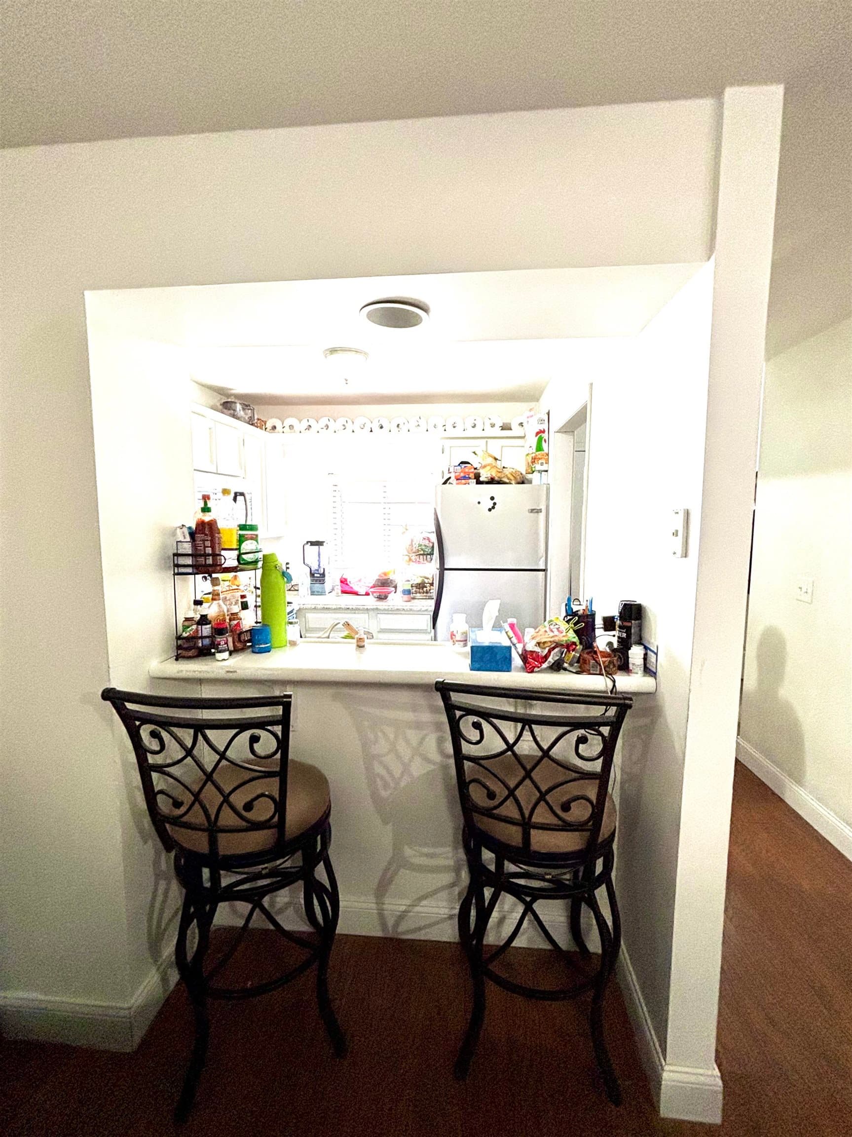 2405 S Capri Ln photo 6