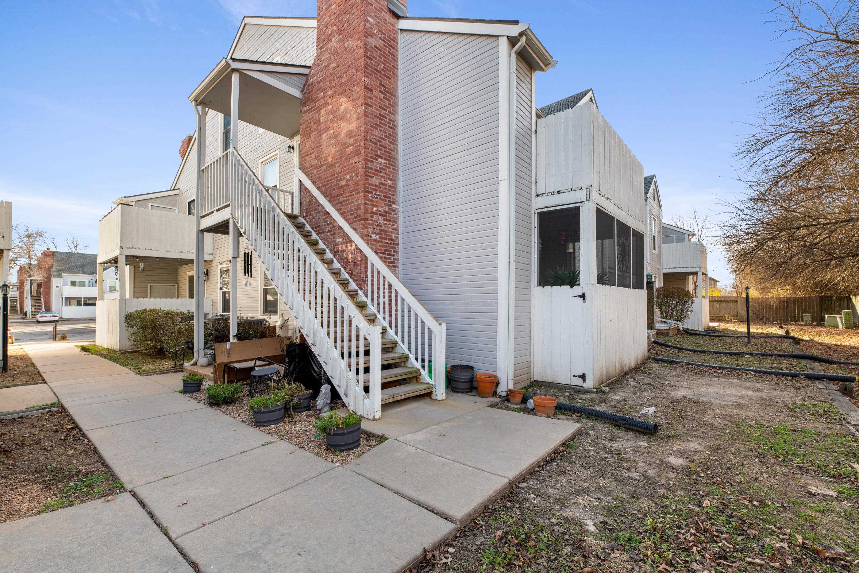 1717 S Cypress St #1424