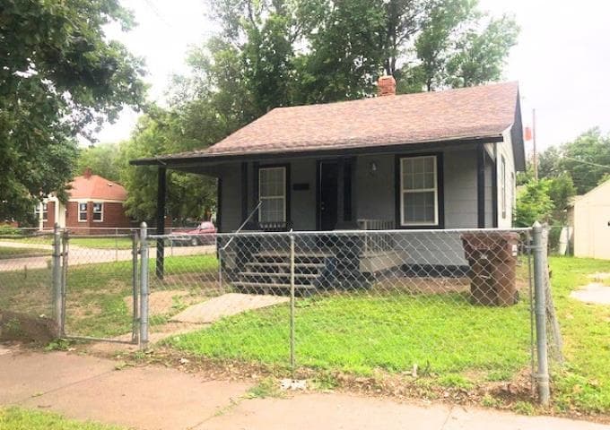 641 S Ellis St.