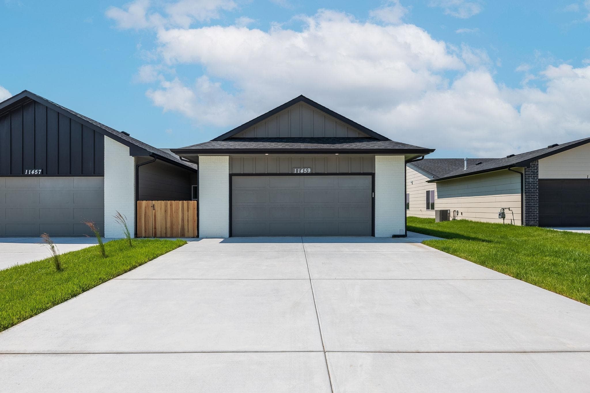 11328 W 35th Cir