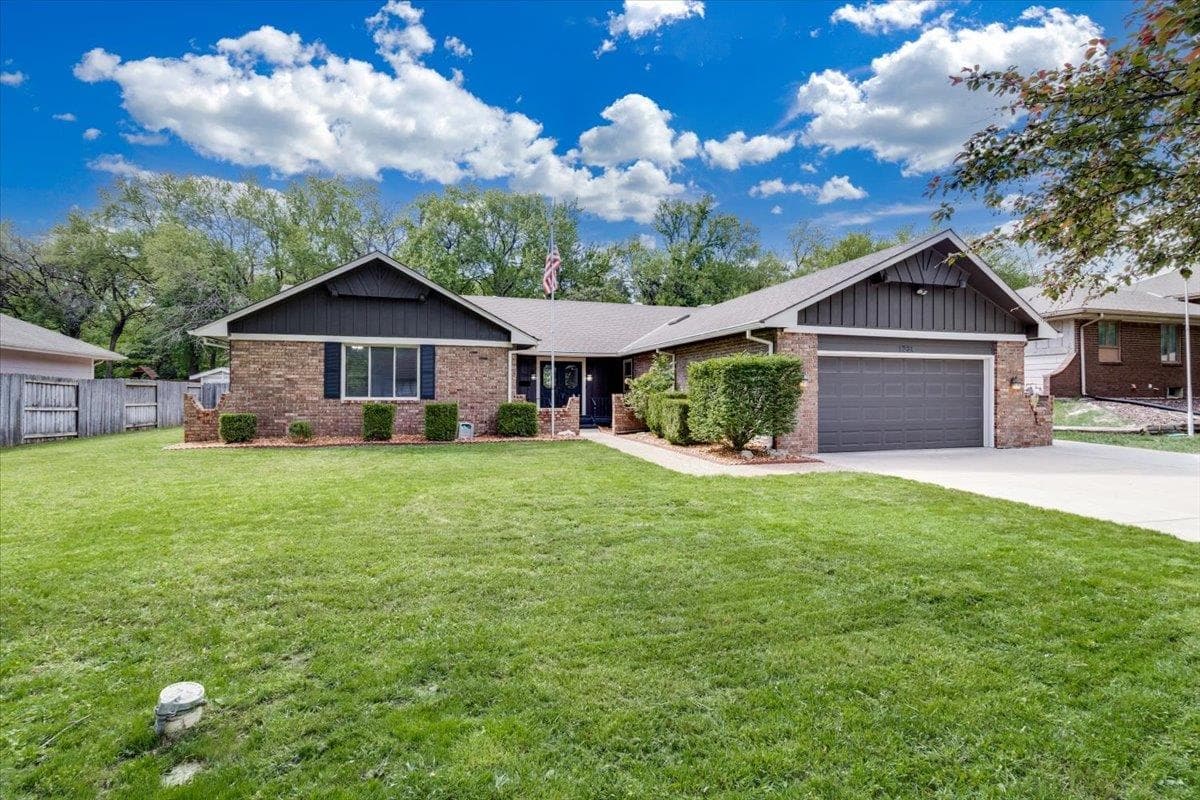 1231 Dry Creek Dr