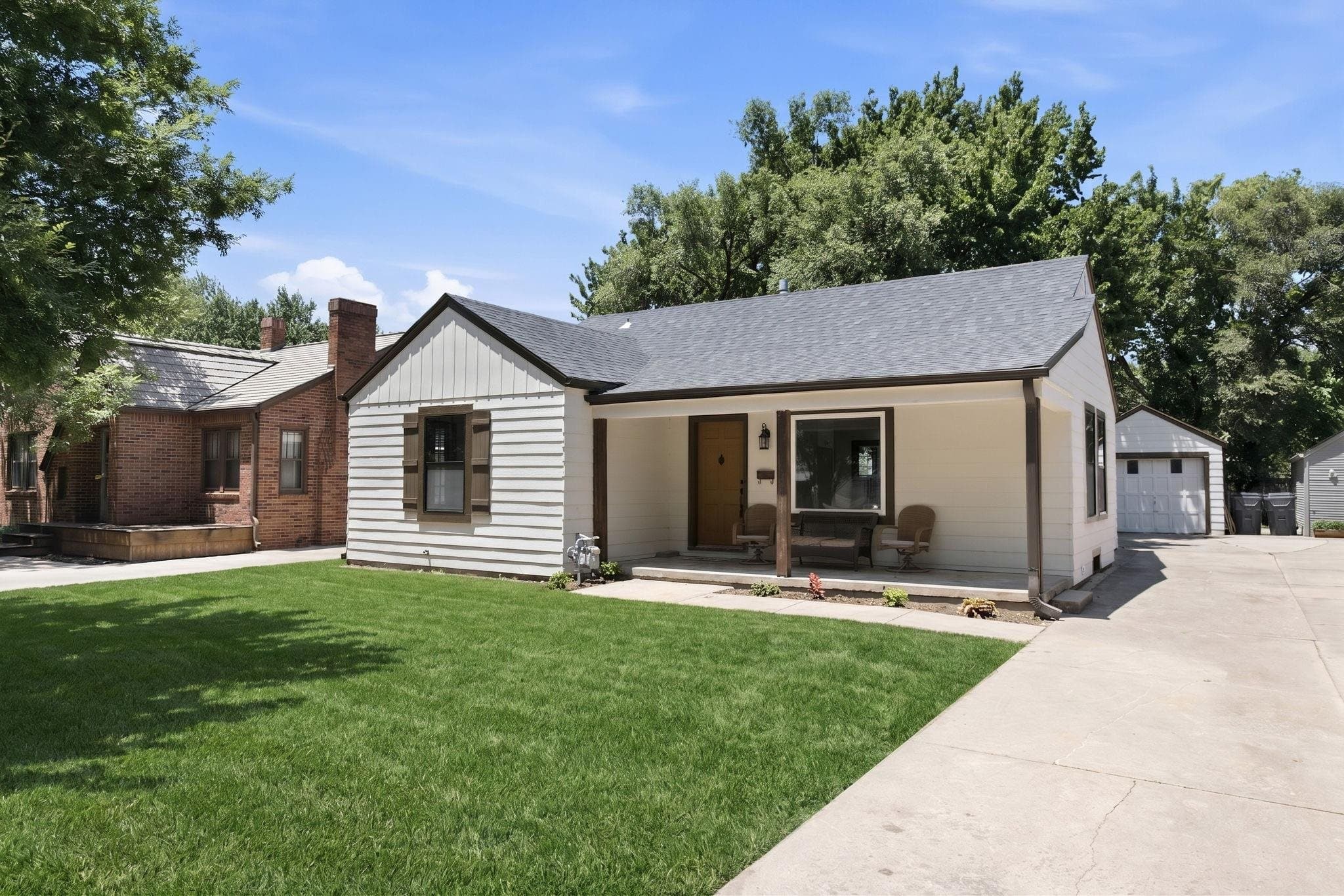 1517 N Coolidge Ave