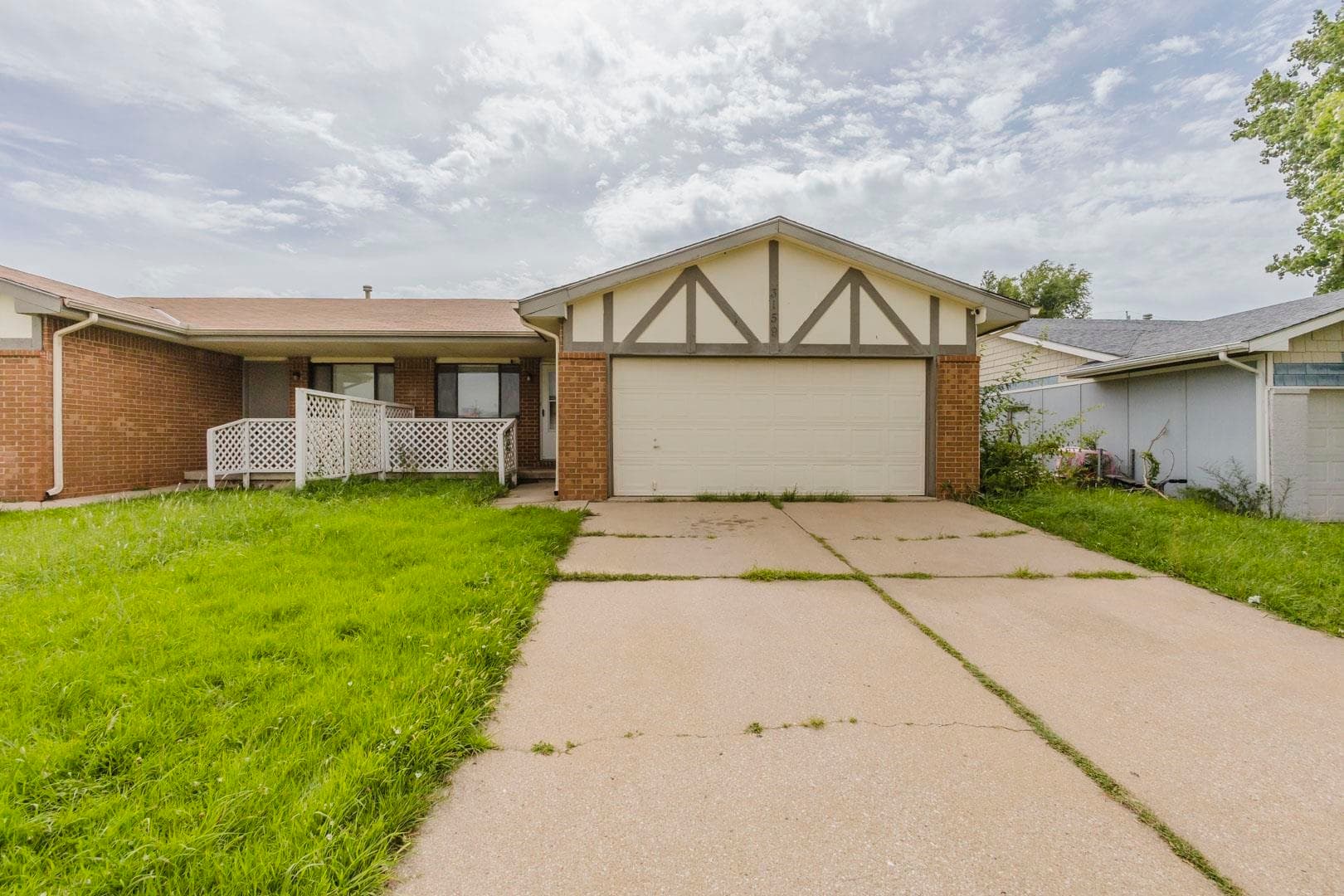 3159 S Bunker Hill