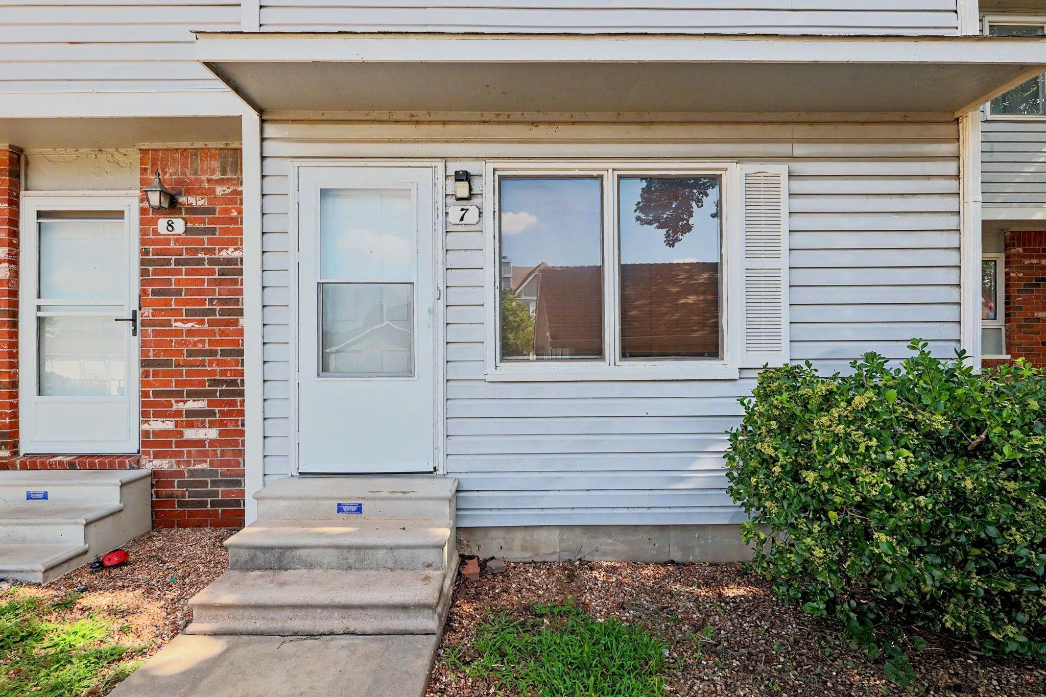 101 S Rock Rd #7