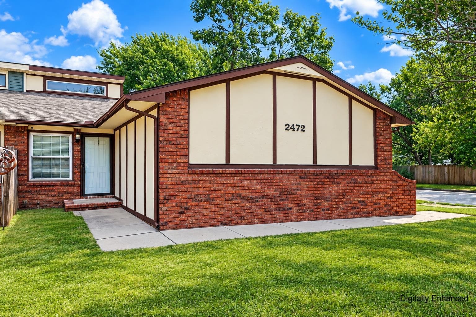 2472 S Capri Lane